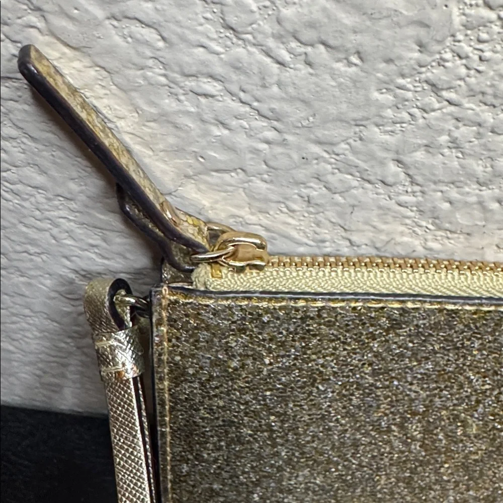 Kate Spade Gold Glitter Wristlet Excellent‎ Condition